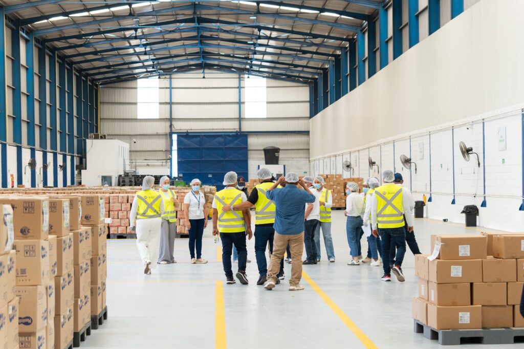 Visita Contralor&iacute;a y Patrulla PAE a Bodega