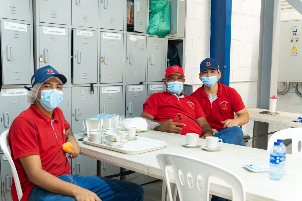 Visita Contralor&iacute;a y Patrulla PAE a Bodega