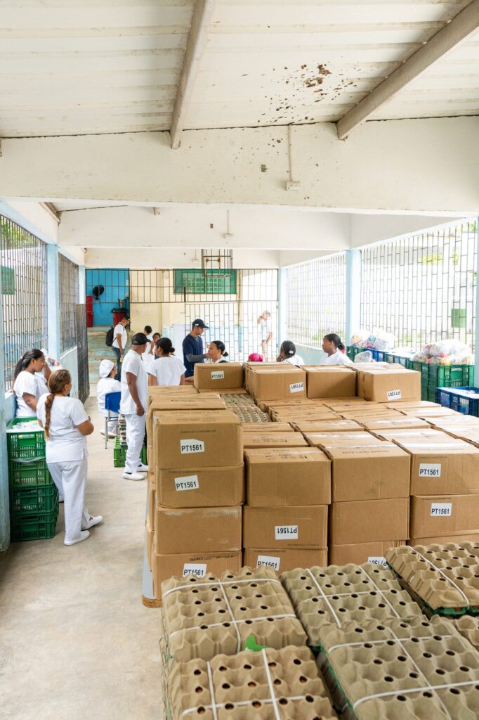 Entrega Paquetes IE Las Gaviotas