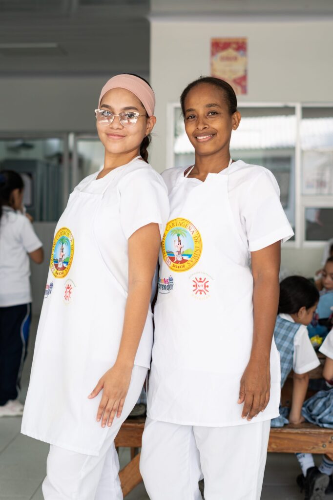 Entrega Paquetes Vacaciones Colegio Naval de Crespo