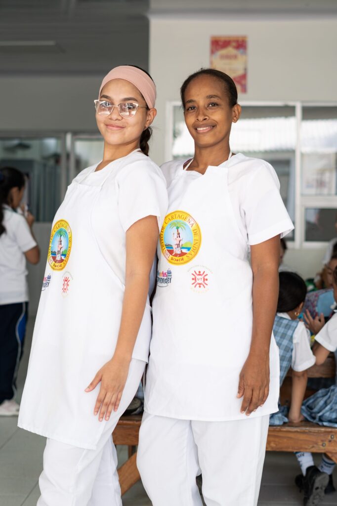 Entrega Paquetes Vacaciones Colegio Naval de Crespo