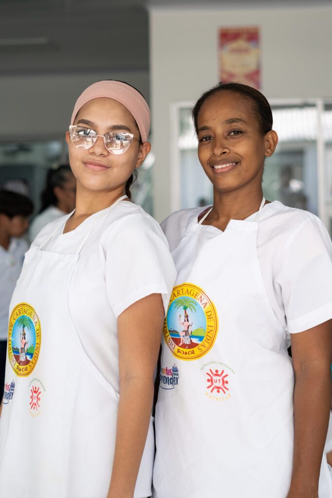 Entrega Paquetes Vacaciones Colegio Naval de Crespo