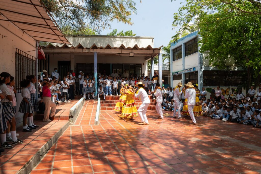 Visita Fe y Alegr&iacute;a El Progreso